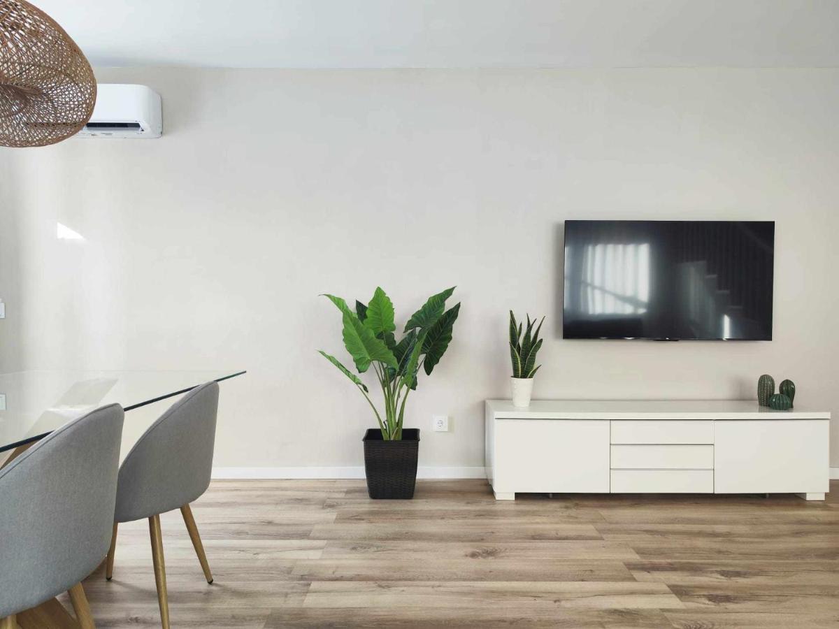 Mazi Apartments Cuba Mataro Bagian luar foto