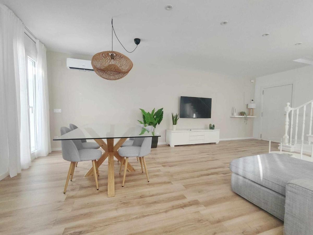 Mazi Apartments Cuba Mataro Bagian luar foto
